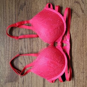 Like new VS sexy push up bra 32C